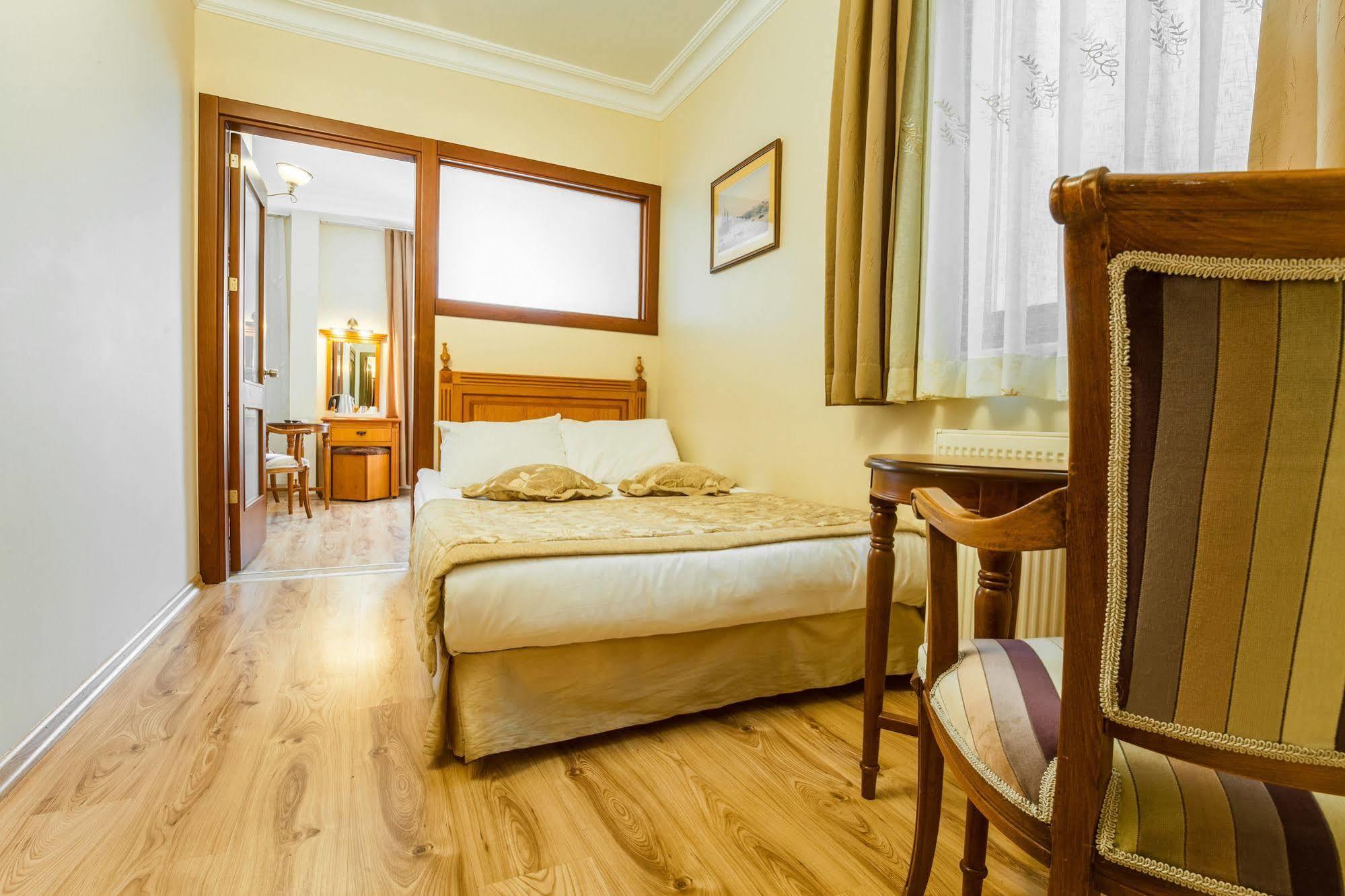 Saba Отель 3*
